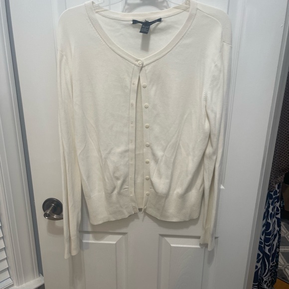 Chic Cream Cardigan Sweater - Picture 1 of 12